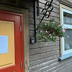 Laura Comfy City Studio Kappeli 8-2 Apartment 29 Near Tallinn Bus Station Airport